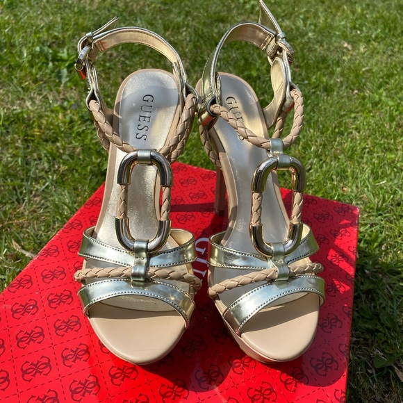 Guess GWDANCING High Heels, size 6.5 NEW - Picture 2 of 6